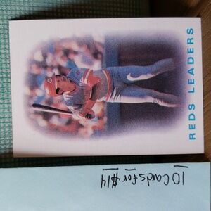 (A) 1986 Topps #366 Red Leaders Baseball Card Cincinnati Reds 1985 Team Leaders